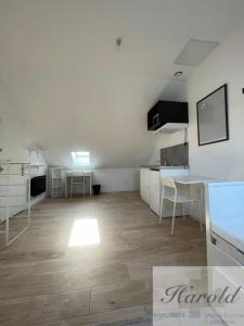 For rent Amiens 1 room 10 m2 Somme (80000) photo 0
