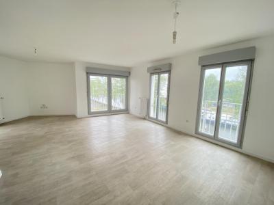 For rent Rennes 5 rooms 83 m2 Ille et vilaine (35000) photo 3