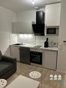 For rent Melun 1 room 25 m2 Seine et marne (77000) photo 3