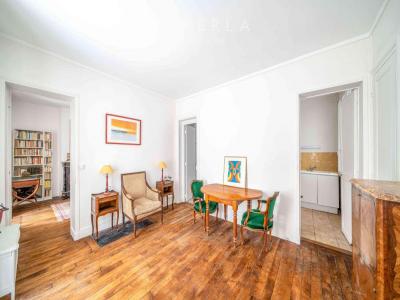For sale Paris-7eme-arrondissement 2 rooms 44 m2 Paris (75007) photo 2