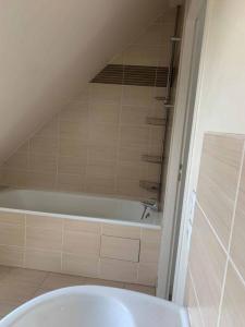 For rent Pont-sur-yonne 2 rooms 52 m2 Yonne (89140) photo 2
