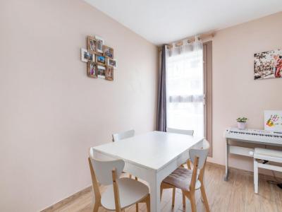 For sale Lyon-3eme-arrondissement 3 rooms 64 m2 Rhone (69003) photo 2
