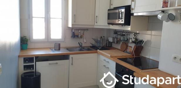Louer Appartement 53 m2 Courbevoie