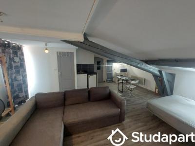 Louer Appartement 32 m2 Saint-etienne