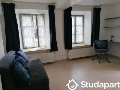 For rent Reims 1 room 32 m2 Marne (51100) photo 0