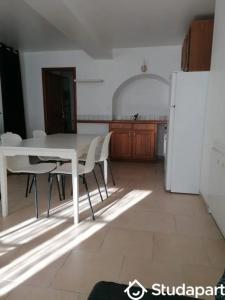 For rent Reims 1 room 32 m2 Marne (51100) photo 3