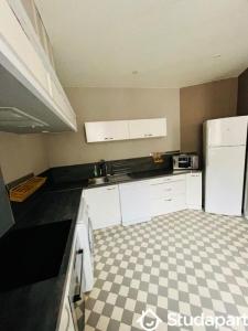 For rent Limoges 1 room 13 m2 Haute vienne (87000) photo 4