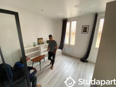 For rent Marseille-2eme-arrondissement 2 rooms 21 m2 Bouches du Rhone (13002) photo 4