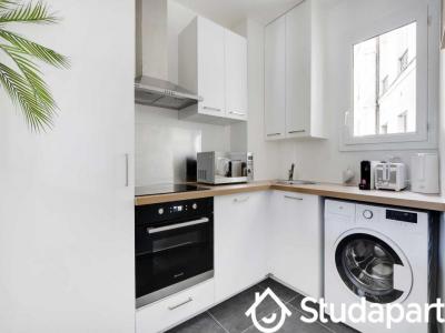 For rent Paris-11eme-arrondissement 2 rooms 35 m2 Paris (75011) photo 0