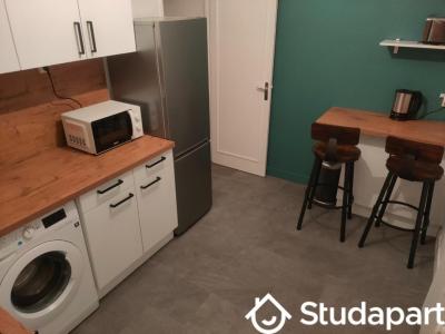 Louer Appartement 12 m2 Saint-etienne