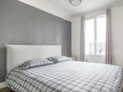 Louer Appartement Paris-15eme-arrondissement 1590 euros