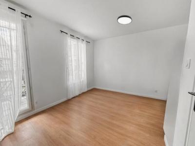 For rent Blanc-mesnil 1 room 23 m2 Seine saint denis (93150) photo 1