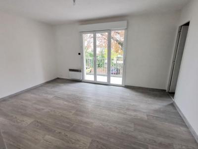 For rent Pontet 4 rooms 67 m2 Vaucluse (84130) photo 0