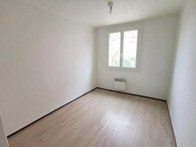 For rent Pontet 4 rooms 67 m2 Vaucluse (84130) photo 4