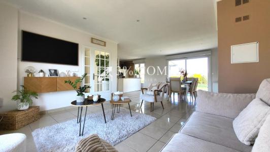 Acheter Maison Hinges 319000 euros