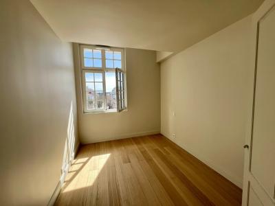 For rent Antibes CENTRE 5 rooms 91 m2 Alpes Maritimes (06600) photo 4