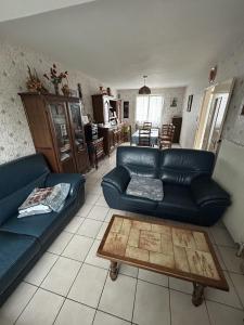 For sale 6 rooms 88 m2 Cote d'or (21170) photo 2