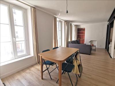 For rent Paris-10eme-arrondissement 1 room 39 m2 Paris (75010) photo 0
