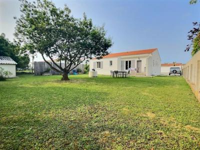 For sale Chateau-d'oleron 5 rooms 119 m2 Charente maritime (17480) photo 1
