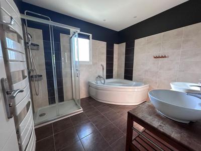 For sale Cournonsec 5 rooms 95 m2 Herault (34660) photo 3