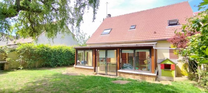 For sale Lagny-sur-marne 5 rooms 122 m2 Seine et marne (77400) photo 0