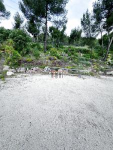 Louer Terrain Farlede 2500 euros