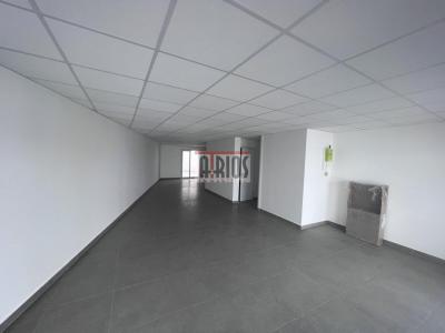 Louer Maison 66 m2 Garde