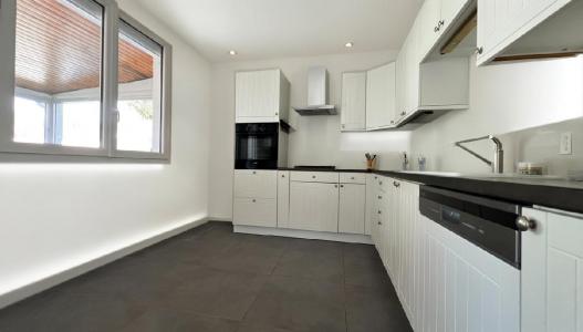 For sale Saint-sebastien-sur-loire 6 rooms 157 m2 Loire atlantique (44230) photo 2