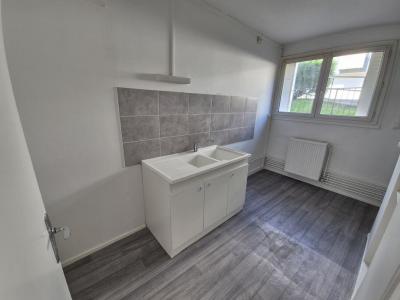 Annonce Location 5 pices Appartement Montherme 08