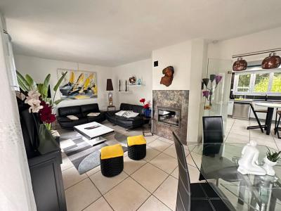 For sale Kervignac 7 rooms 176 m2 Morbihan (56700) photo 1