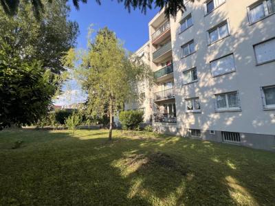 For sale Clayes-sous-bois 5 rooms 101 m2 Yvelines (78340) photo 1