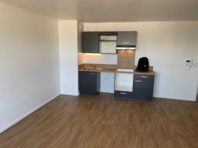 For rent Tours 3 rooms 62 m2 Indre et loire (37000) photo 0