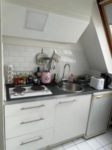 Louer Appartement 25 m2 Paris-18eme-arrondissement