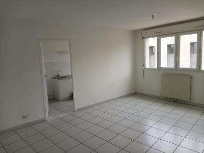 For sale Nimes 3 rooms 60 m2 Gard (30900) photo 1