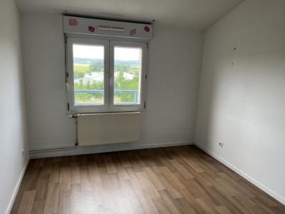 For rent Crehange 95 m2 Moselle (57690) photo 4