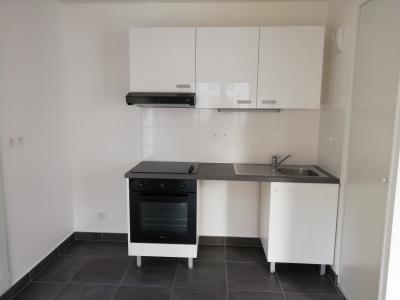 For rent Villefranche-sur-saone 2 rooms 42 m2 Rhone (69400) photo 3