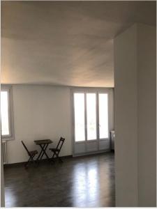 For rent Caluire-et-cuire 2 rooms 59 m2 Rhone (69300) photo 1