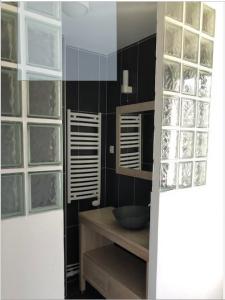 For rent Caluire-et-cuire 2 rooms 59 m2 Rhone (69300) photo 4