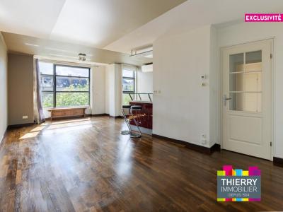 For sale Nantes 3 rooms 81 m2 Loire atlantique (44000) photo 2