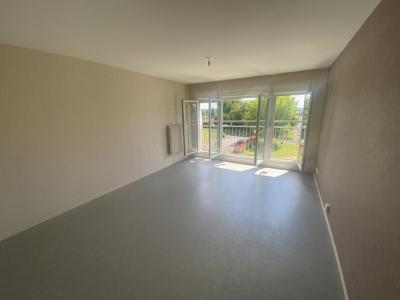 For rent Gueugnon 3 rooms 64 m2 Saone et loire (71130) photo 0