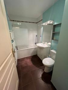 For rent Sables-d'olonne 1 room 29 m2 Vendee (85100) photo 3