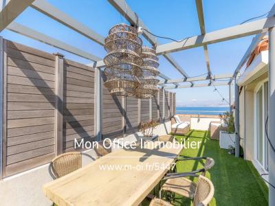 For sale Marseille-8eme-arrondissement 4 rooms 135 m2 Bouches du Rhone (13008) photo 2