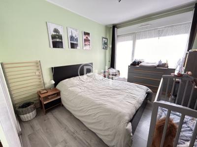 For sale Madeleine 2 rooms 56 m2 Nord (59110) photo 2