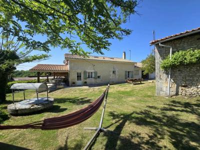 For sale Montmoreau-saint-cybard 9 rooms 200 m2 Charente (16190) photo 0