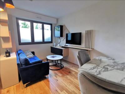 Louer Appartement Paris-11eme-arrondissement 1135 euros