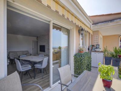 For sale Nice 4 rooms 84 m2 Alpes Maritimes (06200) photo 3