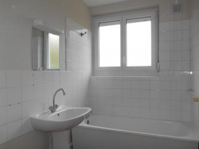 For rent Charolles 4 rooms 64 m2 Saone et loire (71120) photo 2