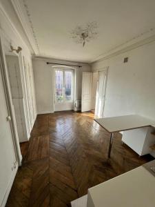 For rent Paris-10eme-arrondissement 2 rooms 47 m2 Paris (75010) photo 0