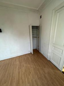 For rent Paris-10eme-arrondissement 2 rooms 47 m2 Paris (75010) photo 3