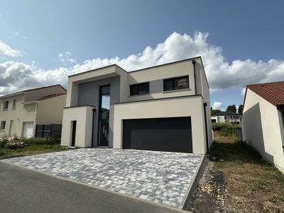 For sale Lotissement des Chnes 6 rooms 149 m2 Moselle (57420) photo 2